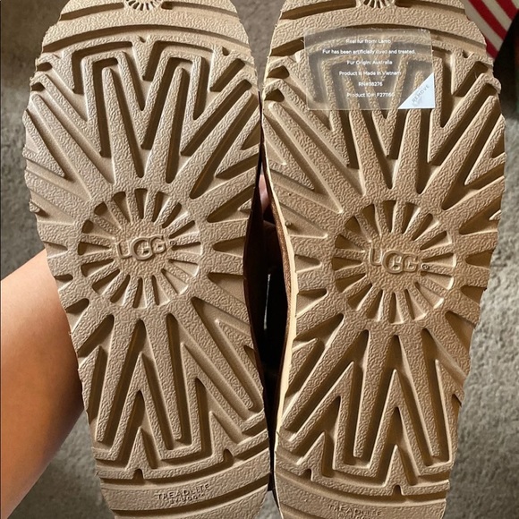 Ugg bailey bow tall II NIB size 6 - Picture 6 of 6